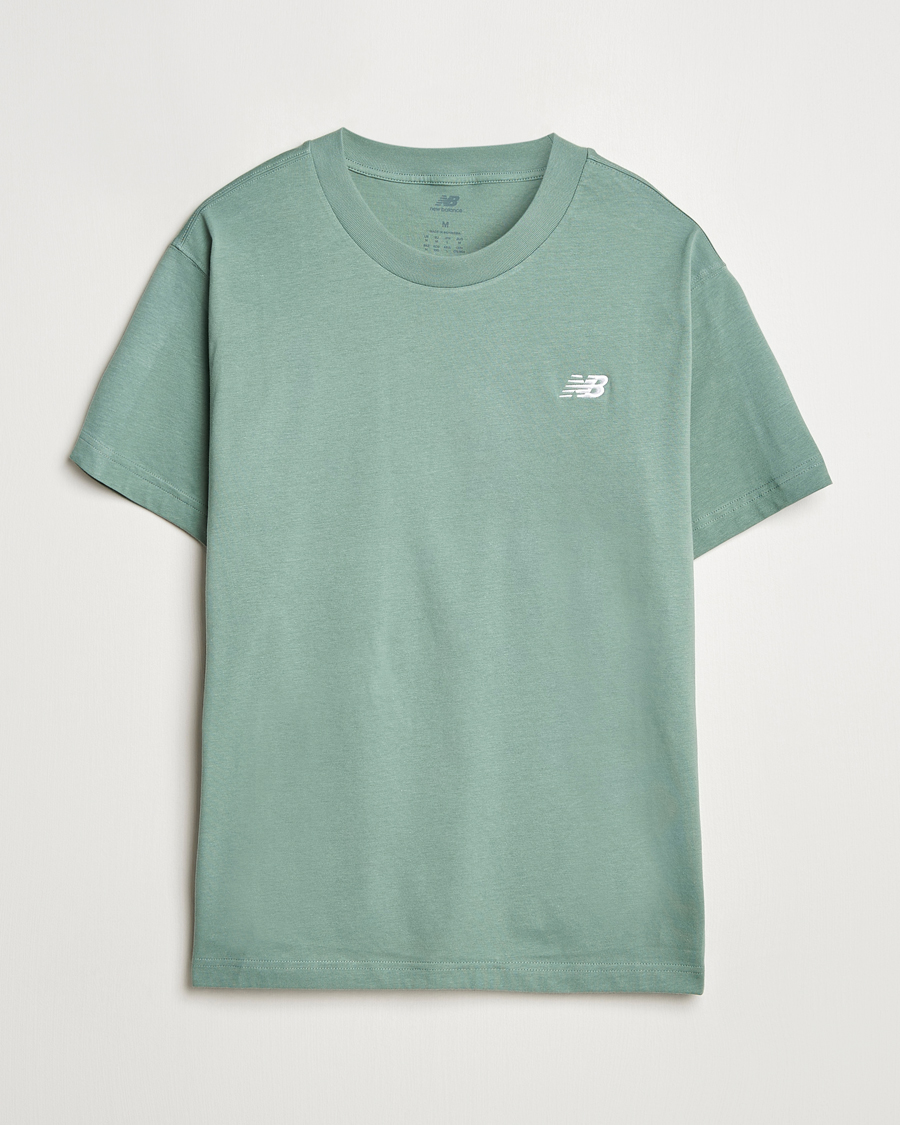 Herre | T-Shirts | New Balance | Essentials T-Shirt Dark Juniper