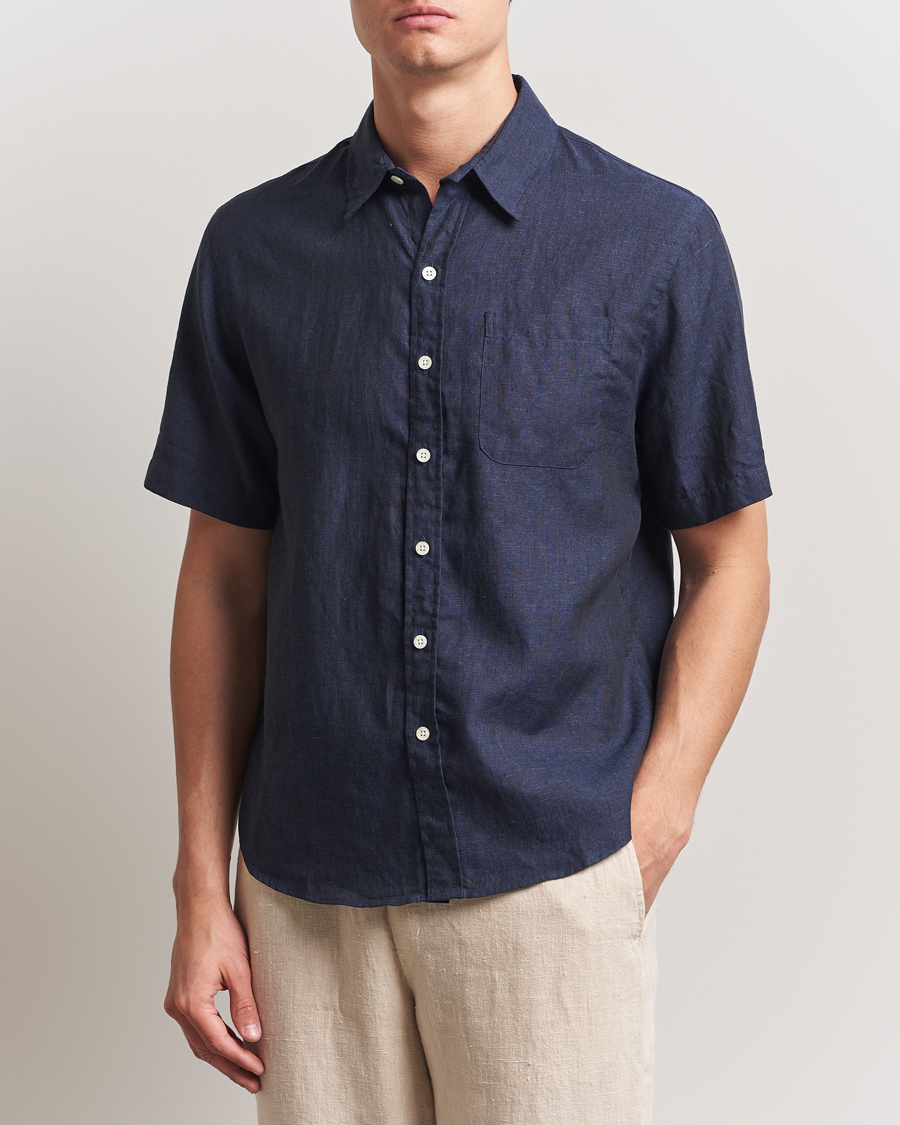 Herre | Skjorter | Colorful Standard | Garment Dyed Linen Short Sleeve Shirt Navy Blue