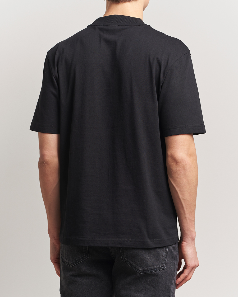 Herre | T-Shirts | HUGO | Nieros Crew Neck T-Shirt Black