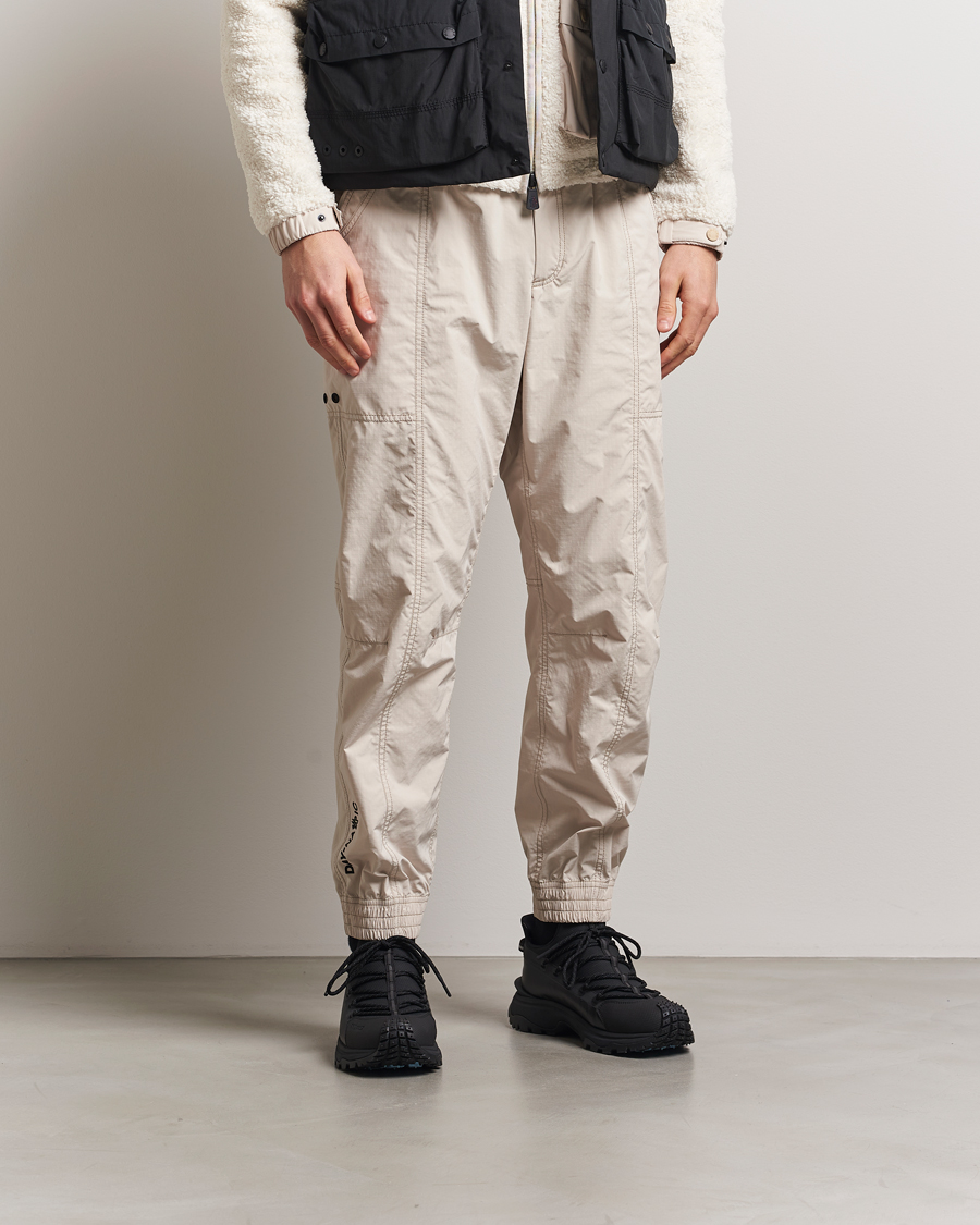 Herre | Bukser | Moncler Grenoble | Drawstring Trousers Off White
