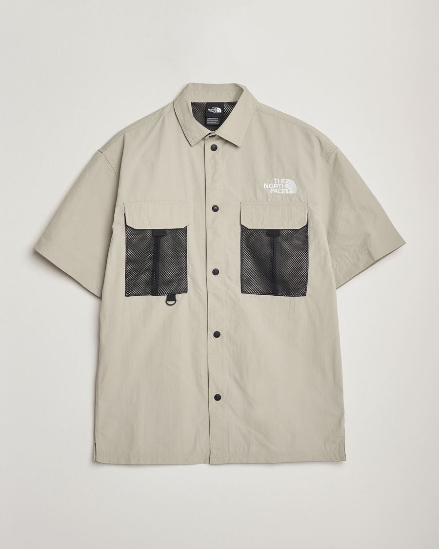 Herre | Skjorter | The North Face | NSE Summer Camp Shirt Clay Grey