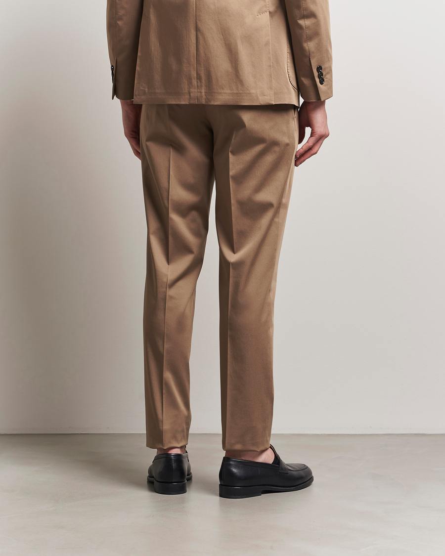 Herre | Bukser | Lardini | Pleated Cotton Stretch Trousers Light Brown