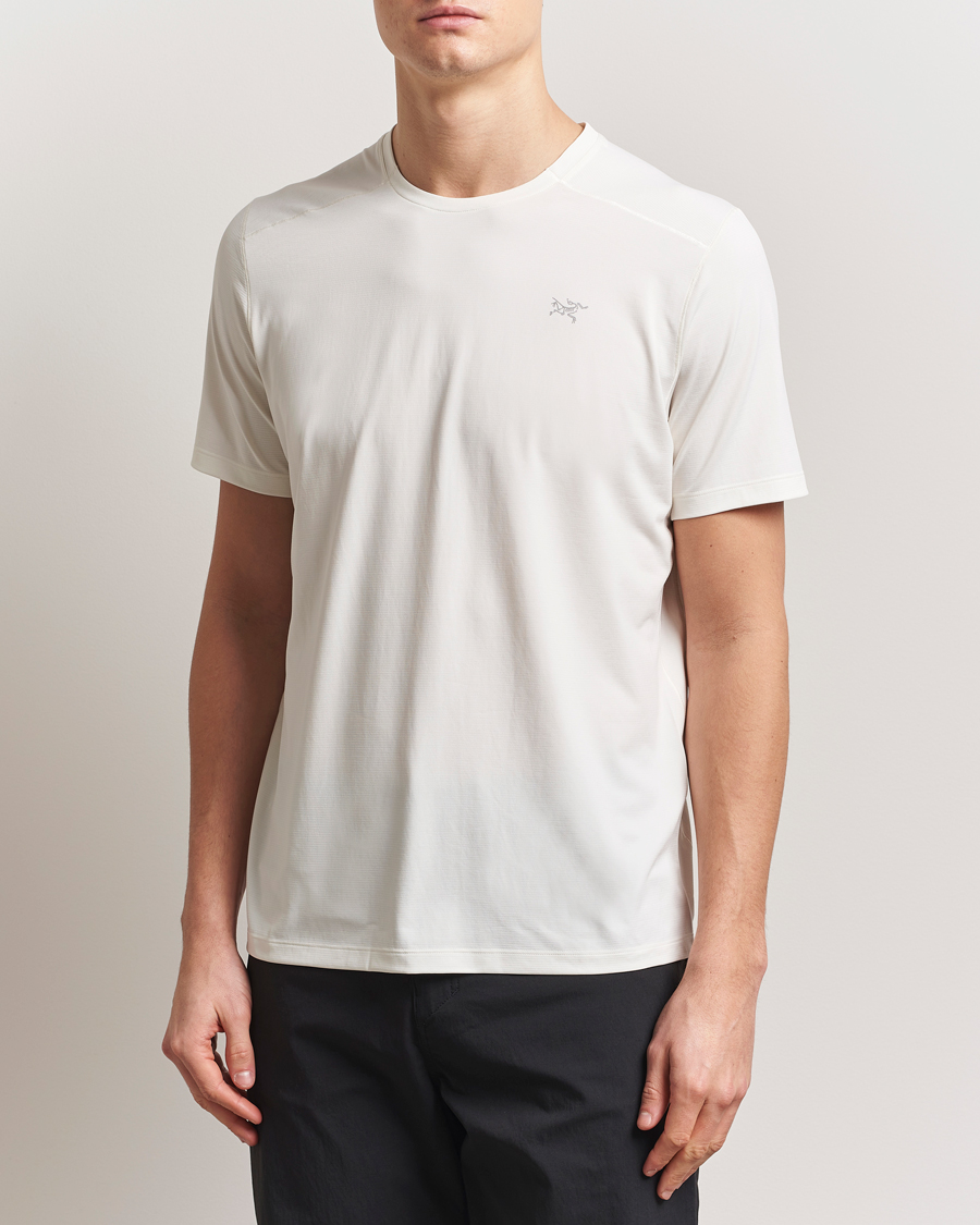 Herre | T-Shirts | Arc'teryx | Cormac Crew Neck T-Shirt Arctic Silk Heather