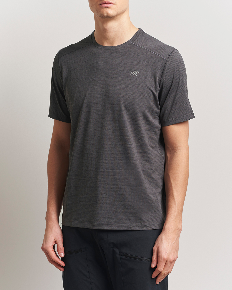 Herre | T-Shirts | Arc'teryx | Cormac Crew Neck T-Shirt Black Heather