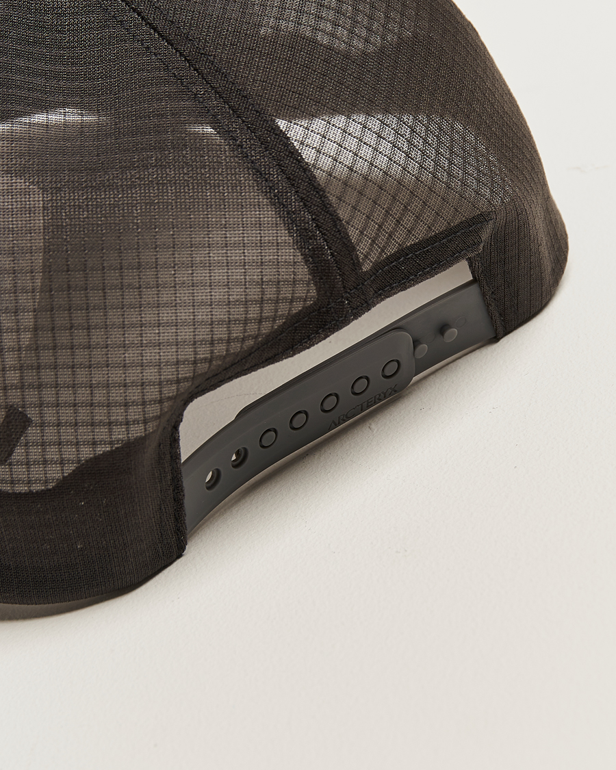 Herre | Arc'teryx Bird Trucker Cap Black/Cloud | Arc'teryx | Bird Trucker Cap Black/Cloud