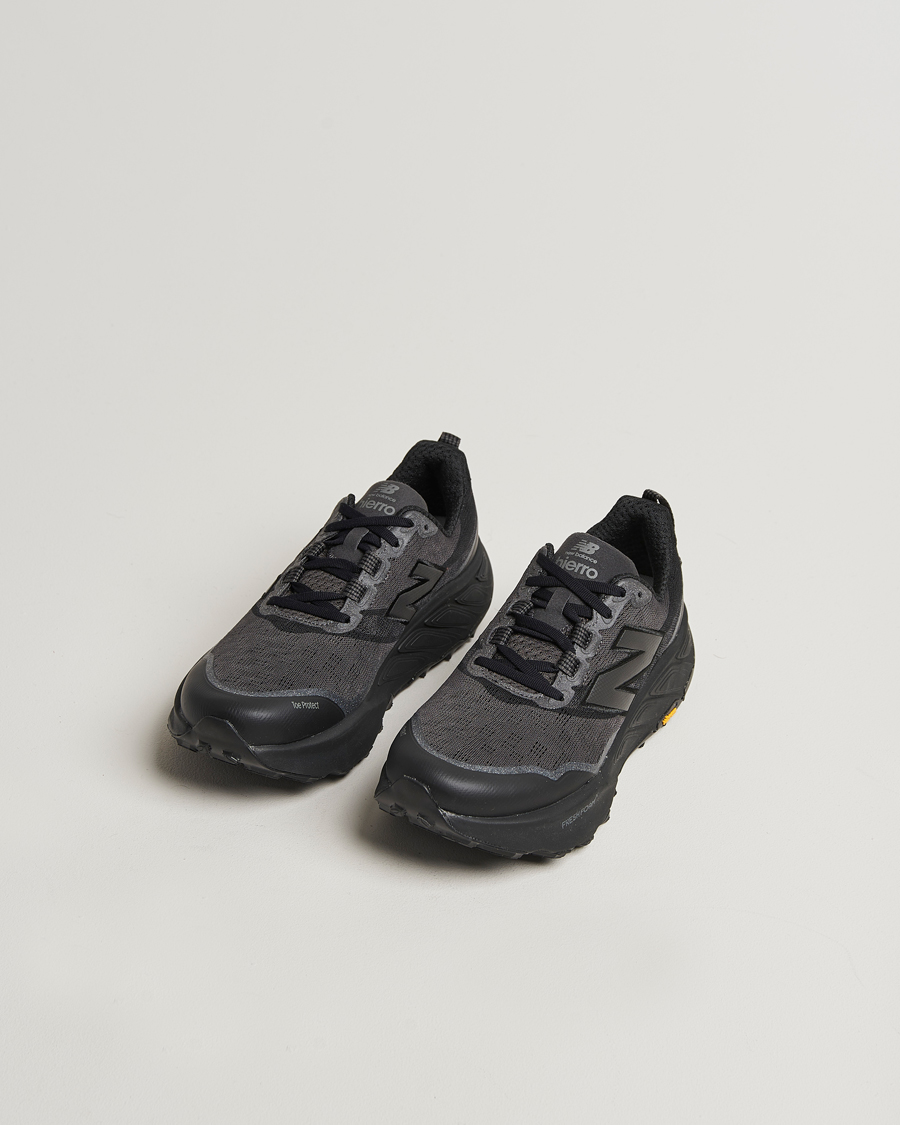 Herre | Sneakers | New Balance Running | Fresh Foam X Hierro V9 Black Cement