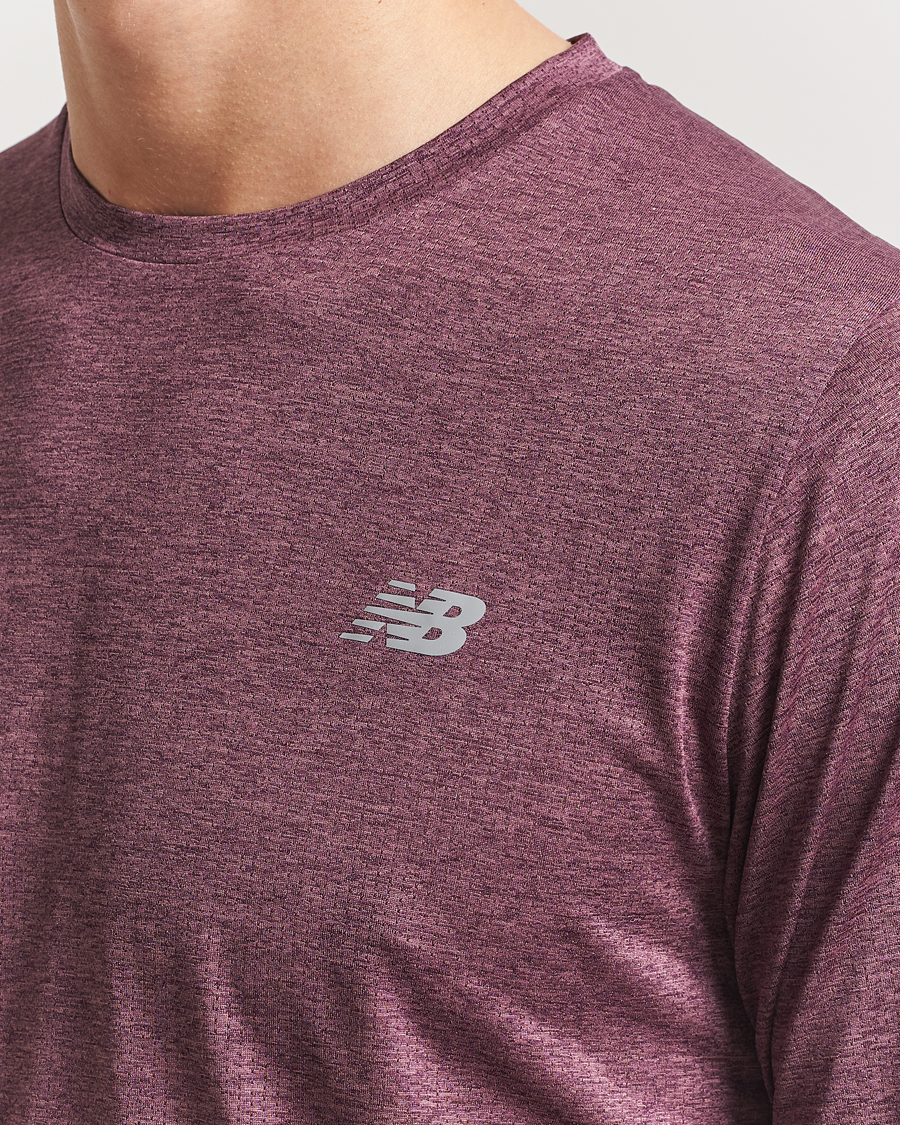 Herre | T-Shirts | New Balance Running | Athletics Run Long Sleeve T-Shirt Faded Plum