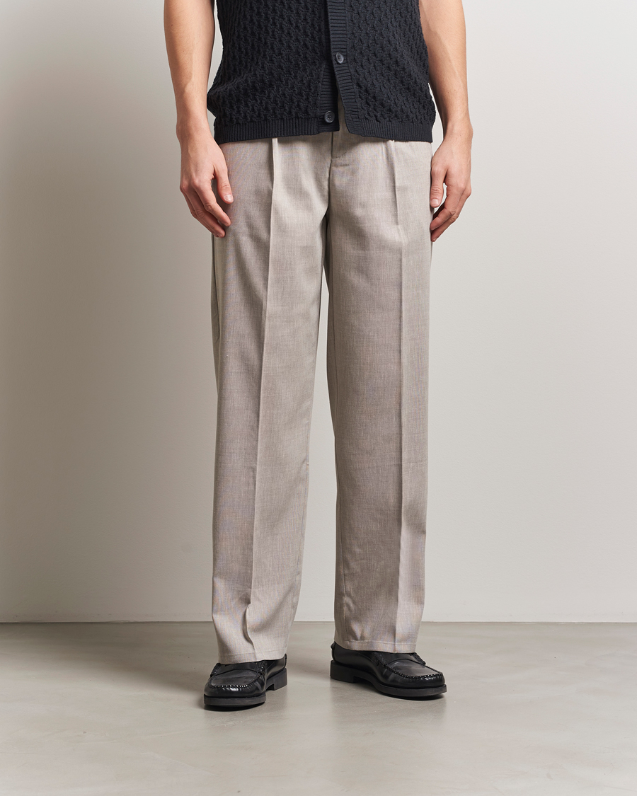 Herre | Bukser | LES DEUX | Reece Pleated Slub Suit Pants Light Sand