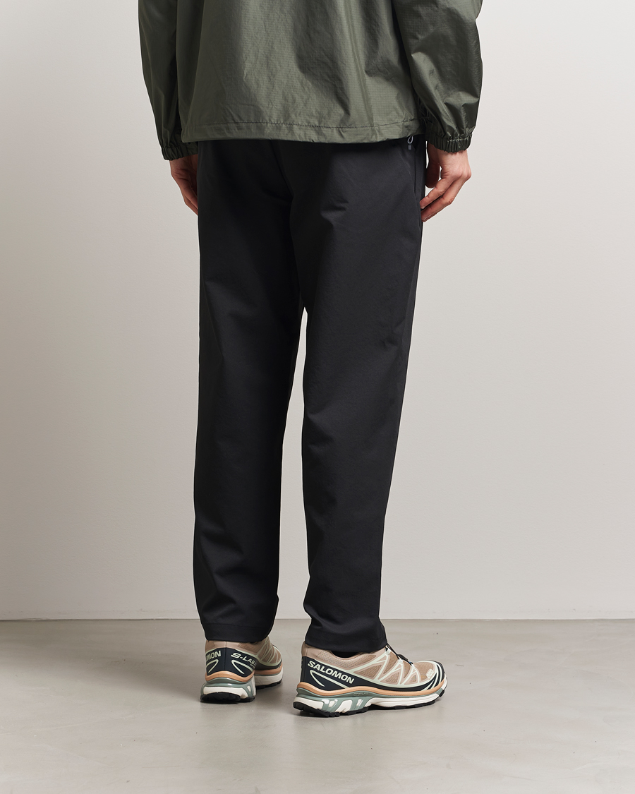 Herre | Bukser | Goldwin | One Tuck Tapered Stretch Pants Black