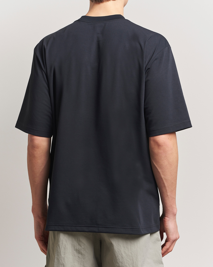 Herre | T-Shirts | Goldwin | Oversize Pocket T-Shirt Black