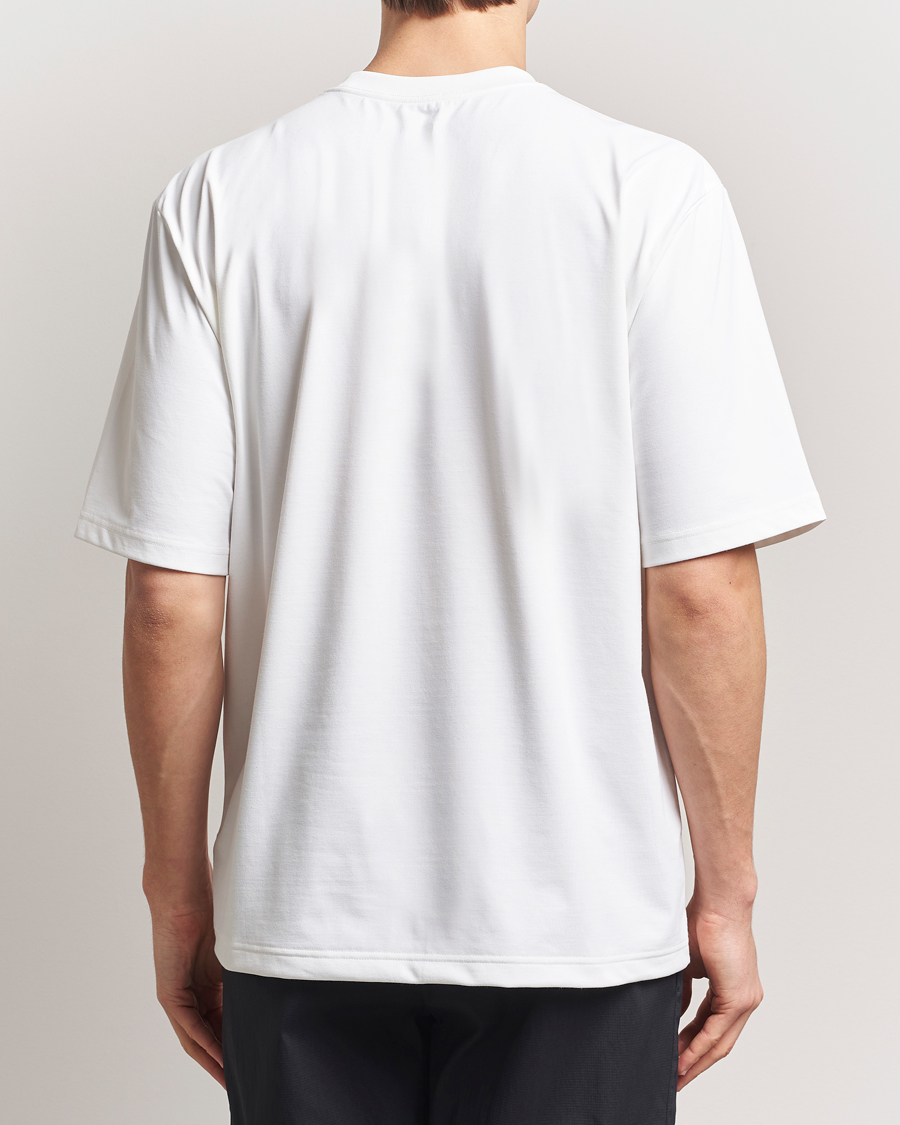 Herre | T-Shirts | Goldwin | Oversize Pocket T-Shirt White
