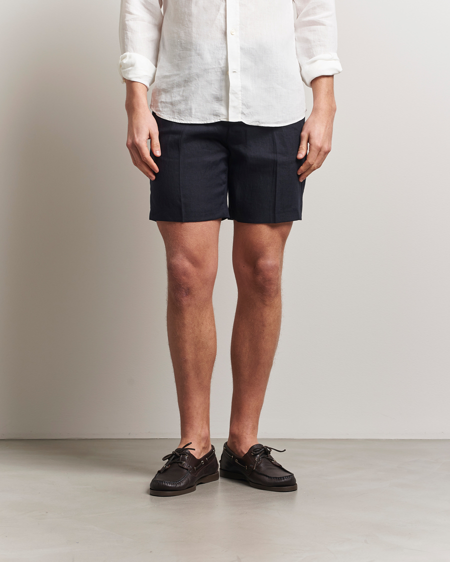 Herre | Shorts | Tiger of Sweden | Thiago Linen Shorts Midnight Blue