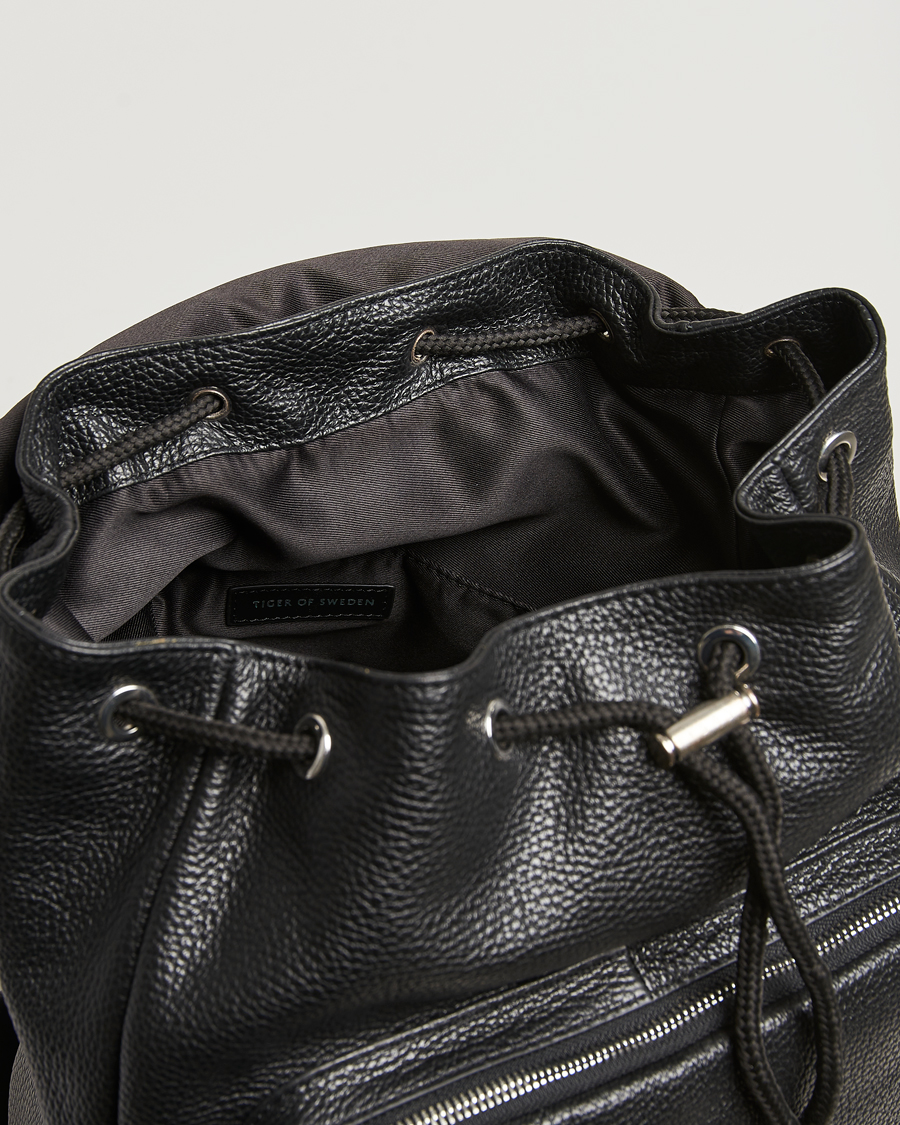 Herre | Vesker | Tiger of Sweden | Baha Leather Backpack Black