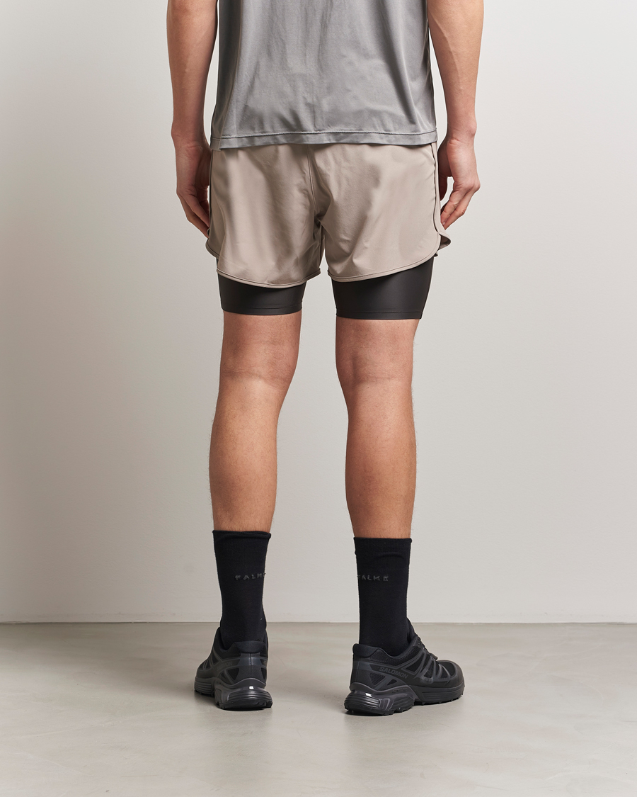 Herre | Shorts | District Vision | Layered Pocket Trail Shorts Khaki