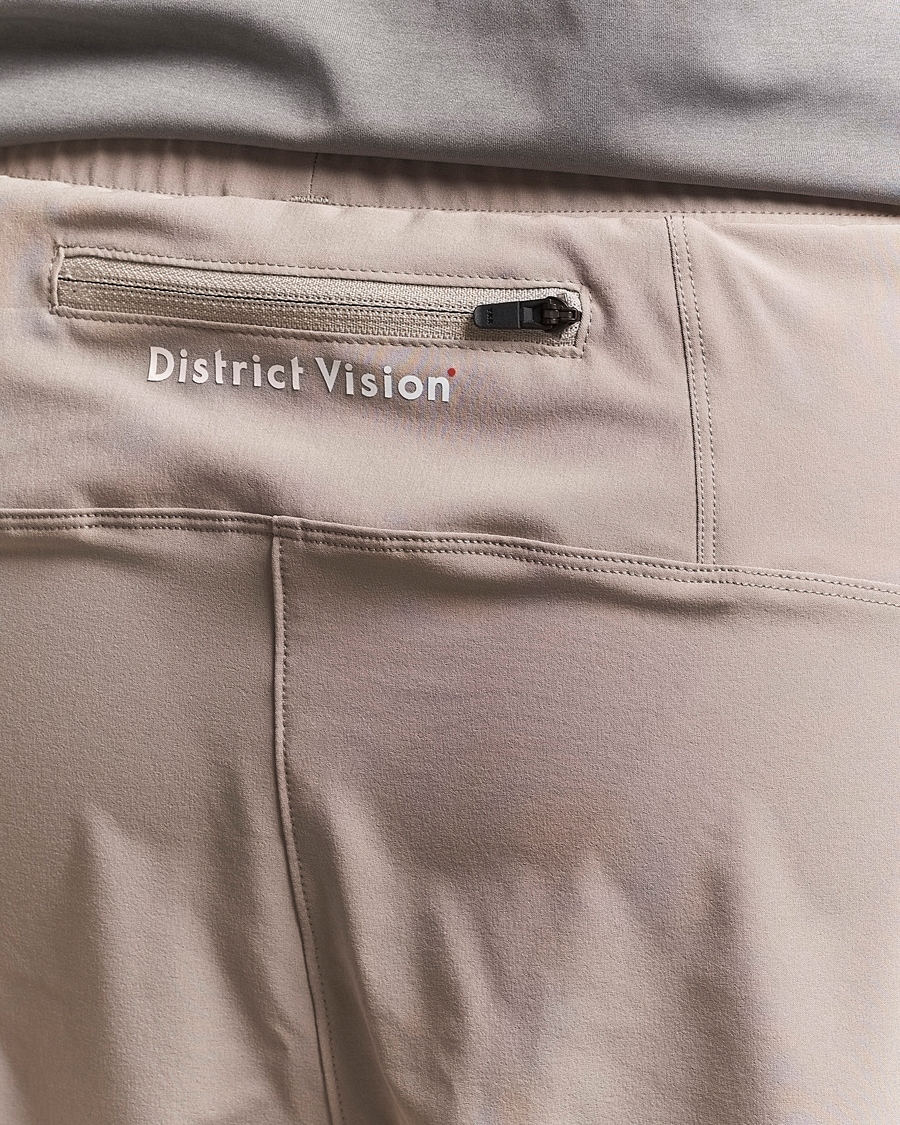 Herre | Shorts | District Vision | Layered Pocket Trail Shorts Khaki