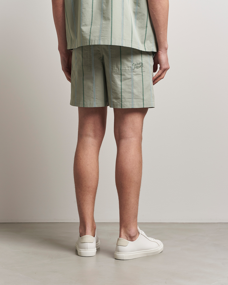 Herre | Shorts | Maison Kitsuné | Resort Striped Drawstring Shorts Vert De Gris