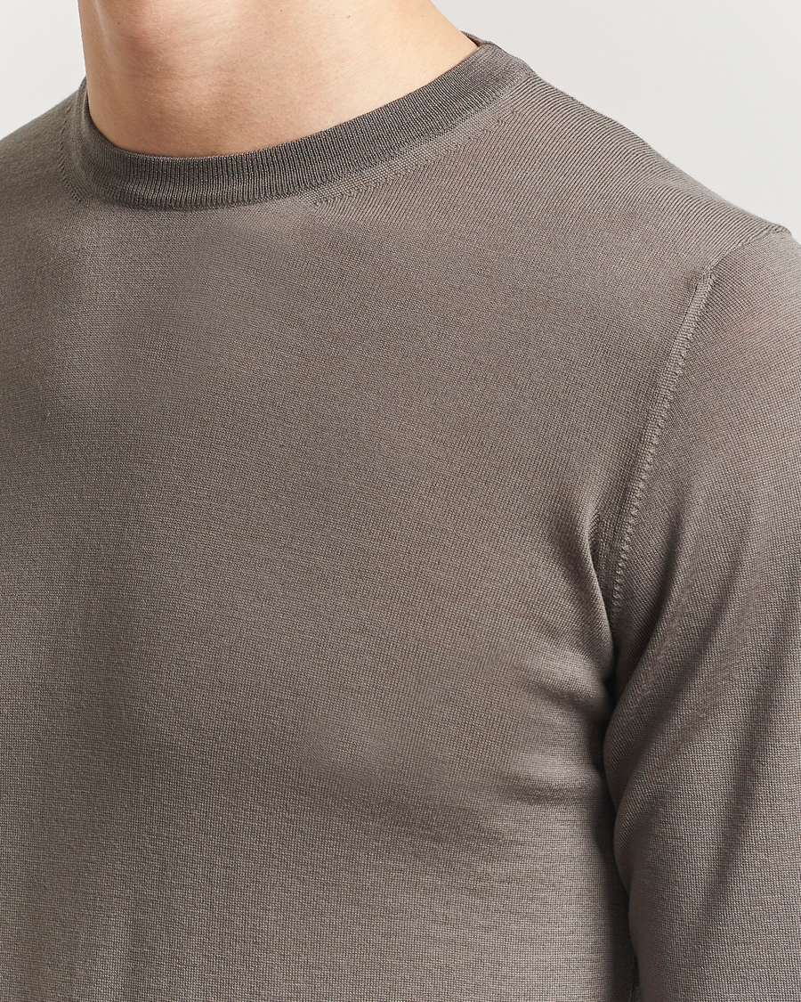 Herre | Gensere | Piacenza Cashmere | Merino Wool Crew Neck Sweater Taupe