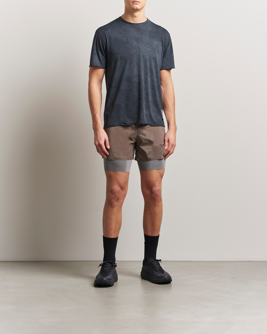 Herre | T-Shirts | Satisfy | CloudMerino Cordura T-Shirt Sun Bleached Black
