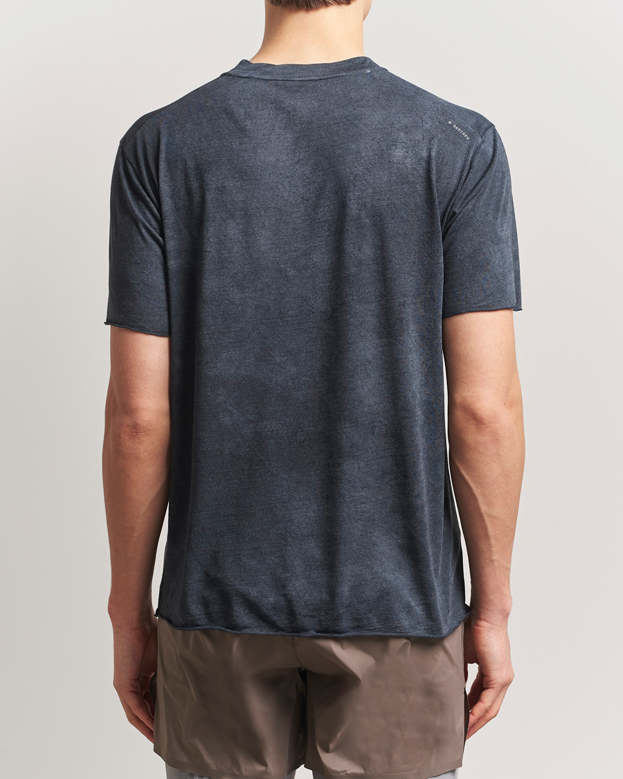 Herre | T-Shirts | Satisfy | CloudMerino Cordura T-Shirt Sun Bleached Black