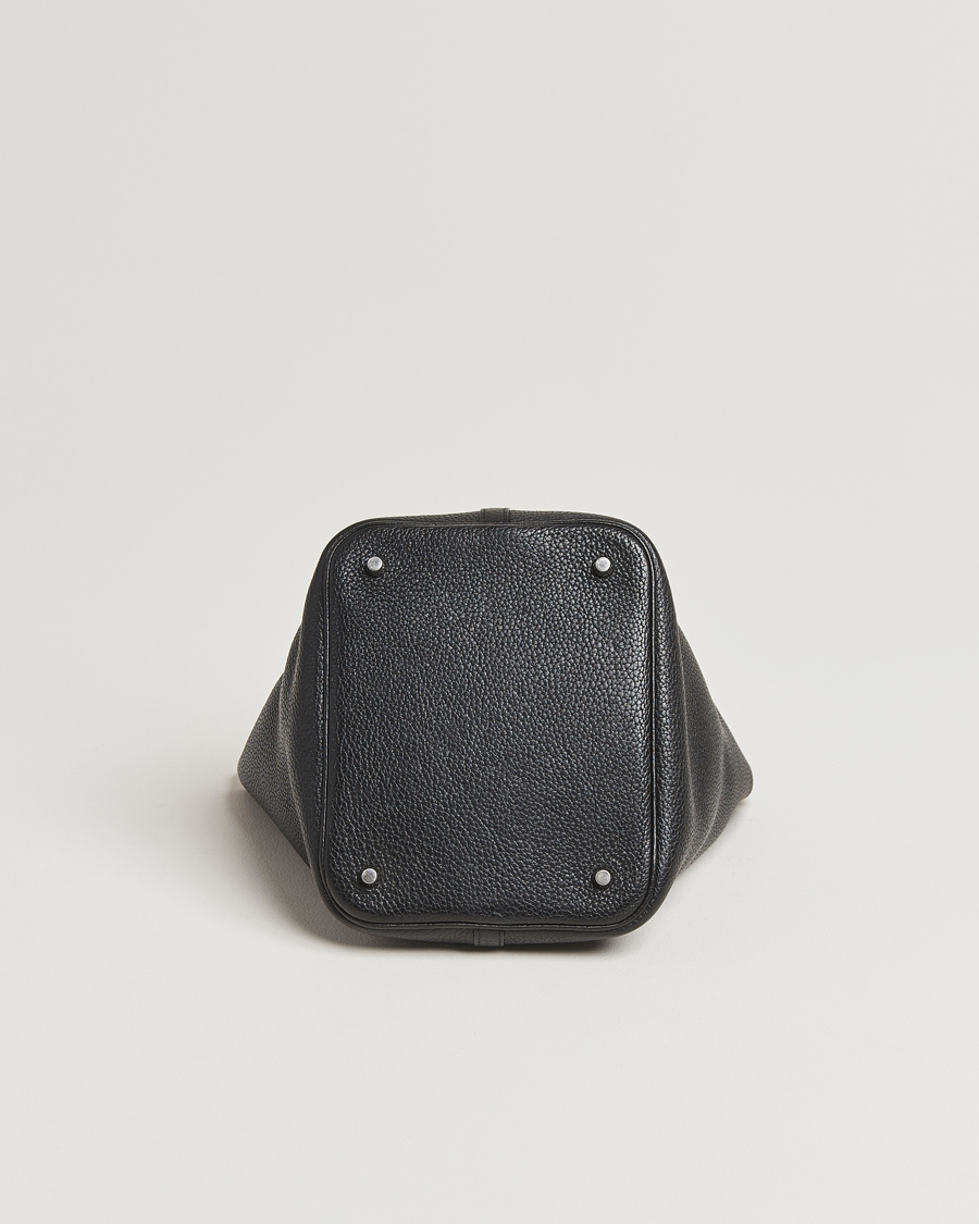 Herre | Gifts for Her | Hermès Pre-Owned | Picotin Lock 22 Taurillon Clemence Leather Black
