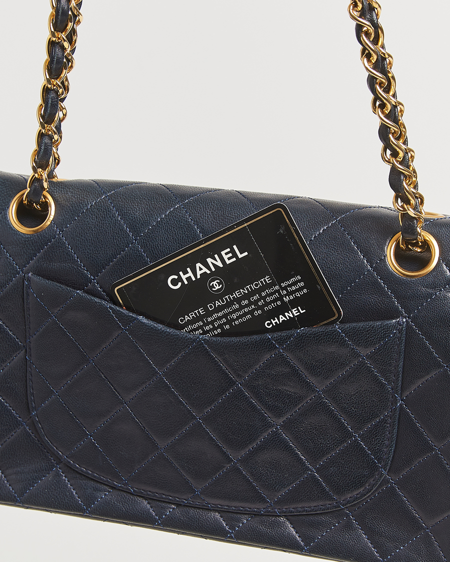 Herre | Gifts for Her | Chanel Pre-Owned | Classic Small Double Flap Bag Lambskin Navy