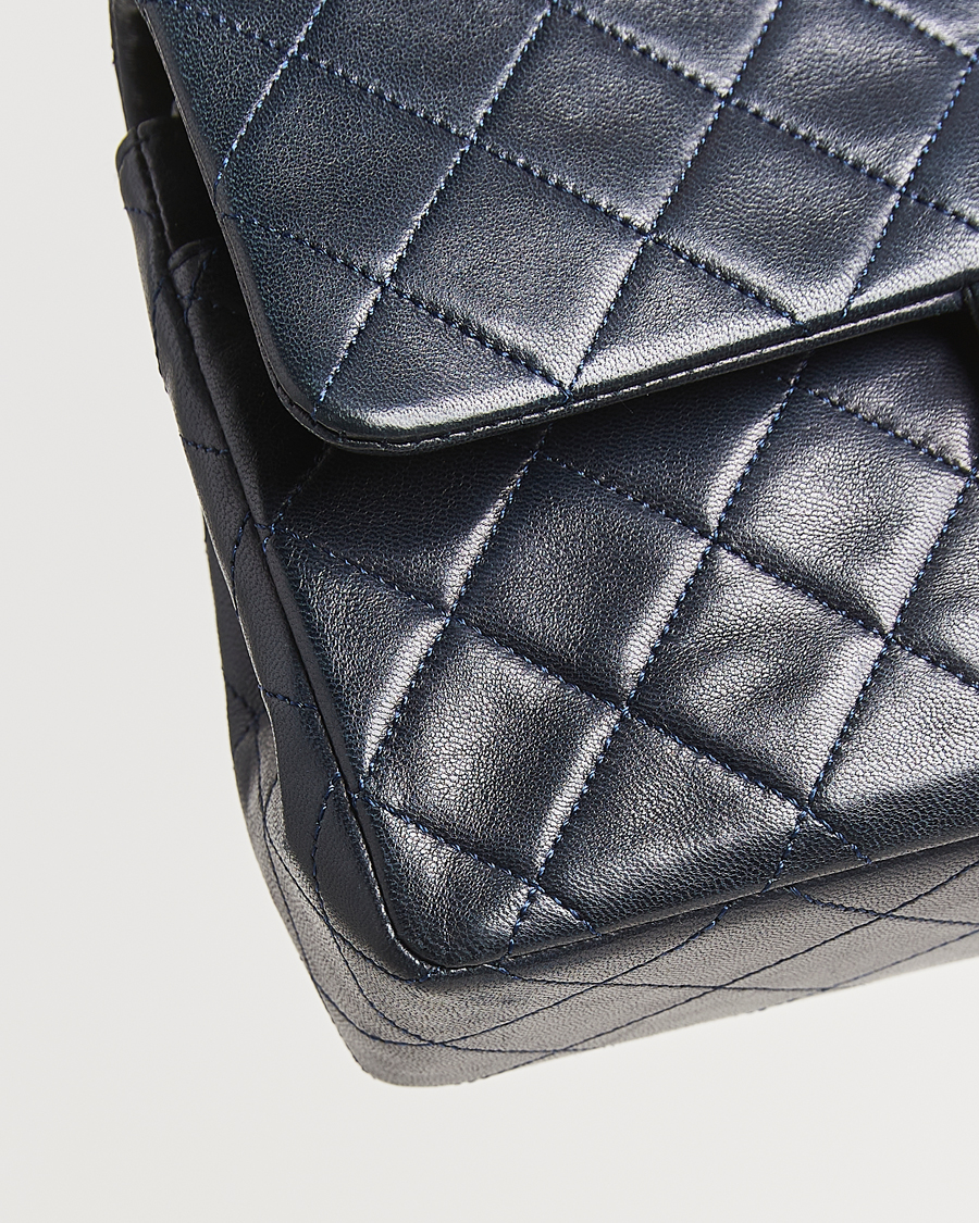 Herre | Gifts for Her | Chanel Pre-Owned | Classic Small Double Flap Bag Lambskin Navy
