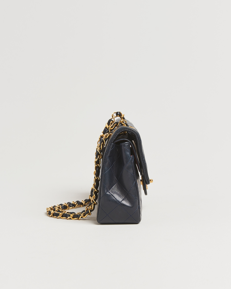 Herre | Gifts for Her | Chanel Pre-Owned | Classic Small Double Flap Bag Lambskin Navy