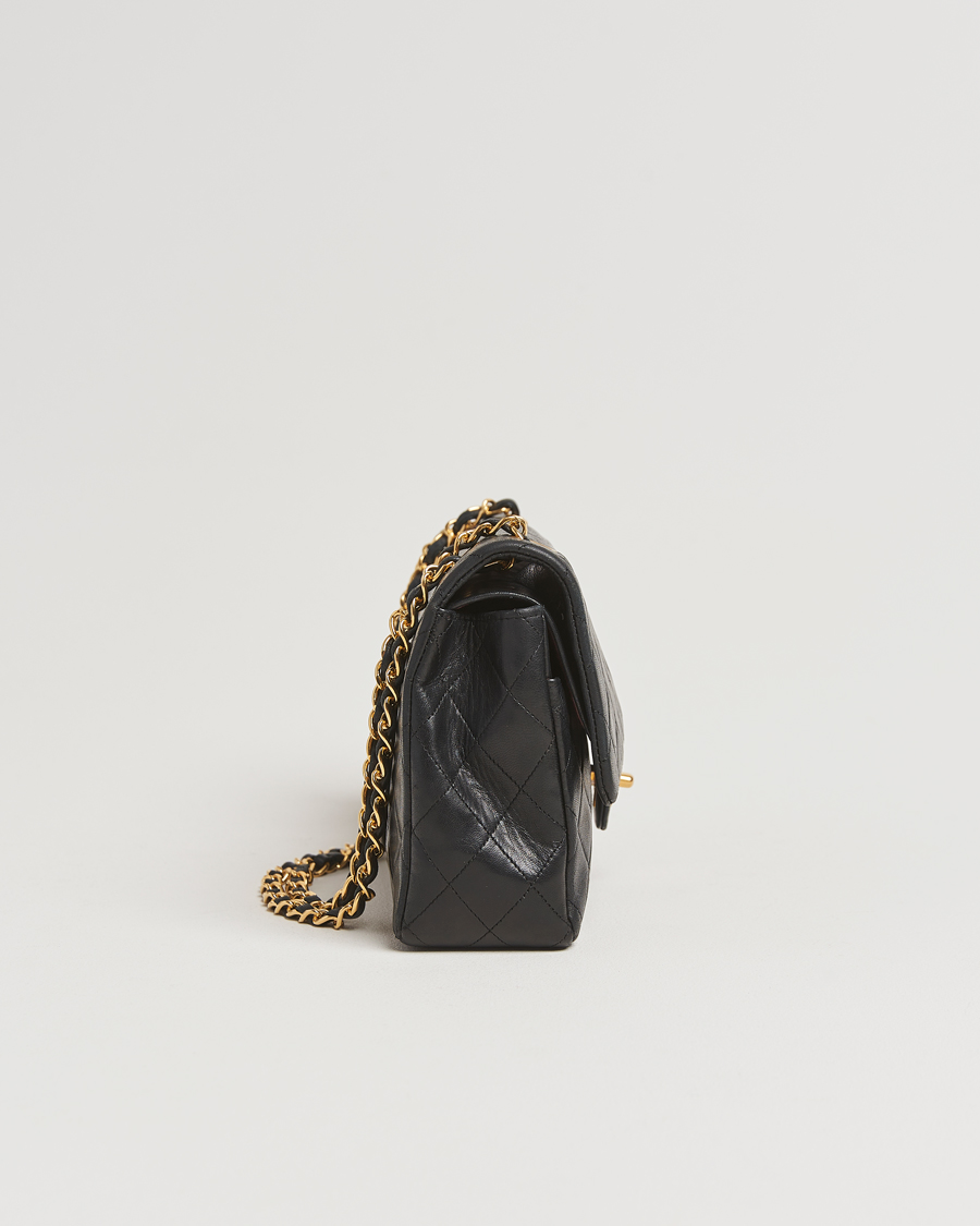 Herre | Chanel Pre-Owned Classic Medium Double Flap Bag Lambskin Black | Chanel Pre-Owned | Classic Medium Double Flap Bag Lambskin Black