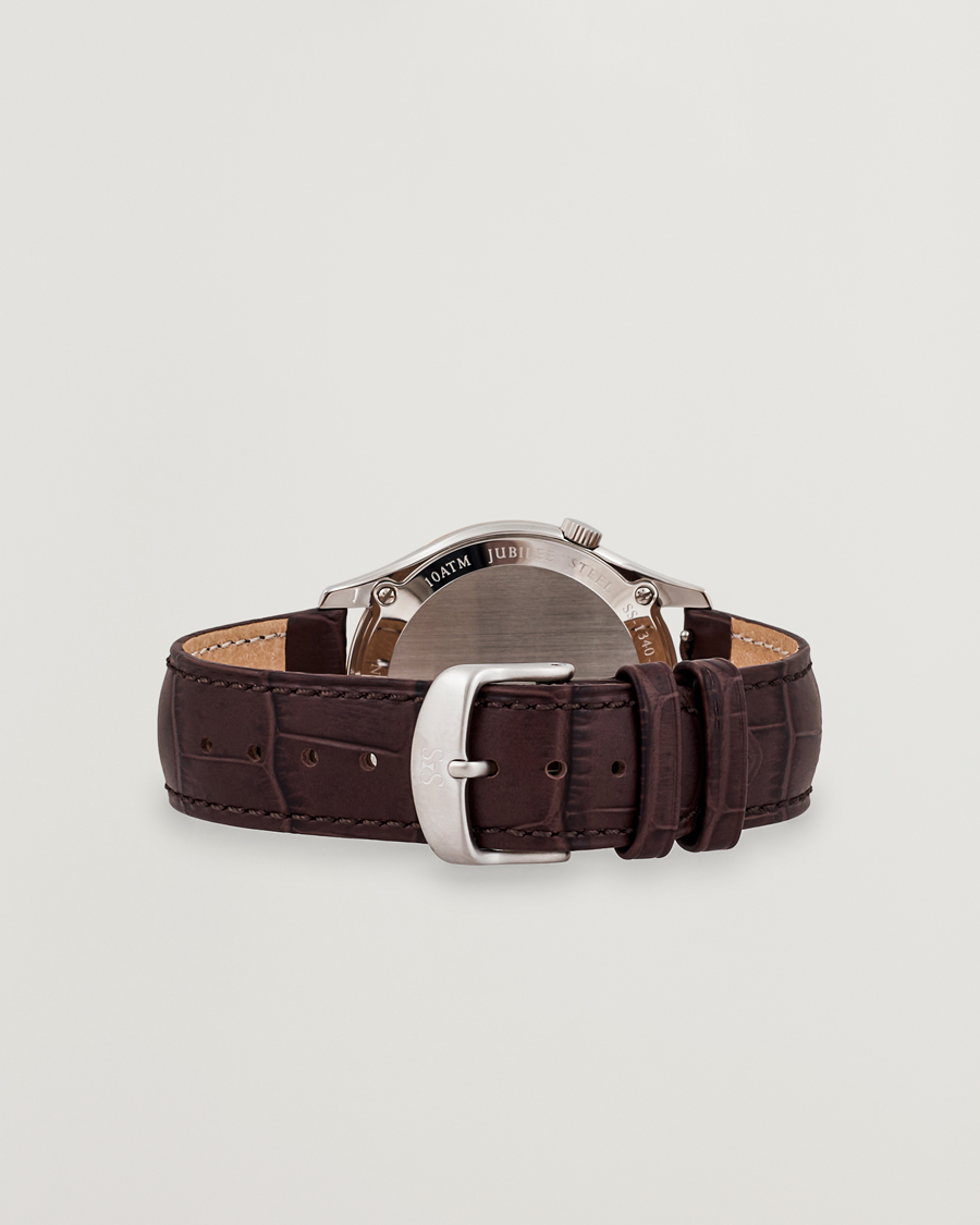 Herre | Sjöö Sandström Jubilee Steel Quartz 40mm Gold Bezel White/Brown Calf | Sjöö Sandström | Jubilee Steel Quartz 40mm Gold Bezel White/Brown Calf