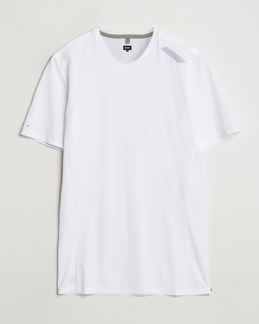 Herre | T-Shirts | SOAR Running | Tech Tee White