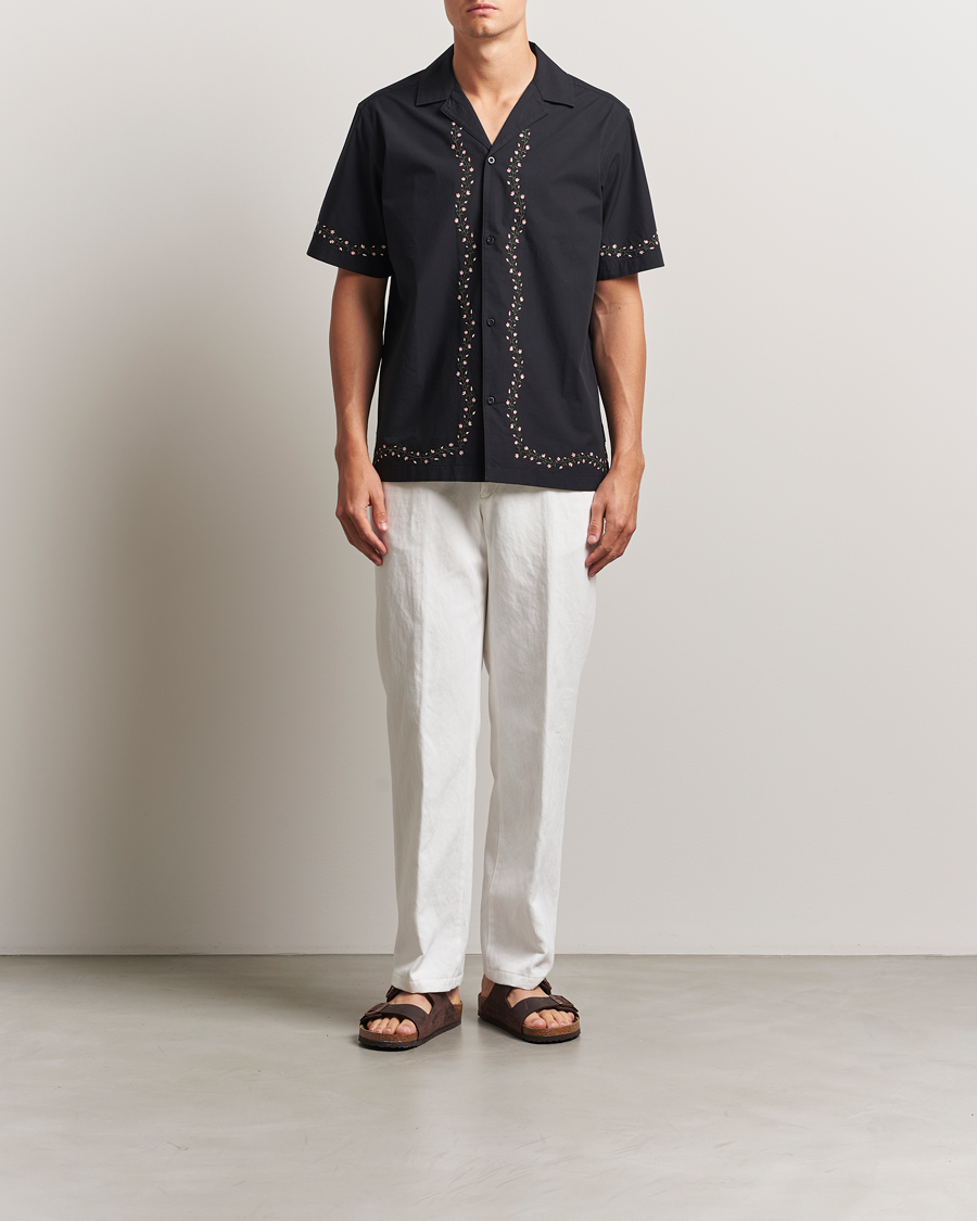 Herre | Skjorter | LES DEUX | Lesley Embroidery Short Sleeve Shirt Black
