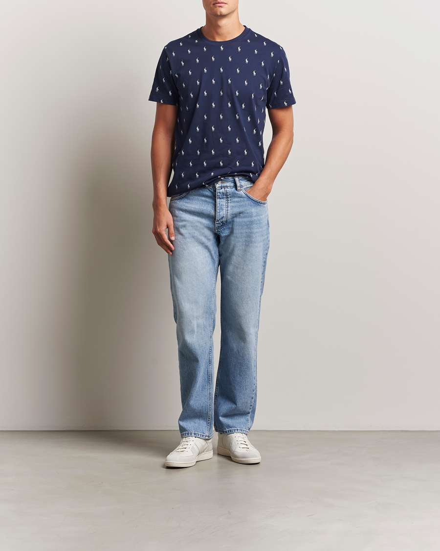 Herre | Pyjamaser og badekåper | Polo Ralph Lauren | All over Player Sleeping Tee Cruise Navy