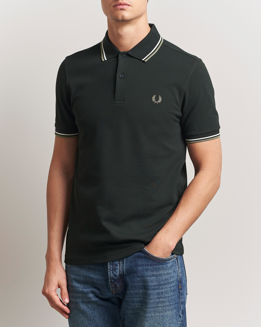 Herre | Pikéer | Fred Perry | Twin Tipped Polo Shirt Night Green