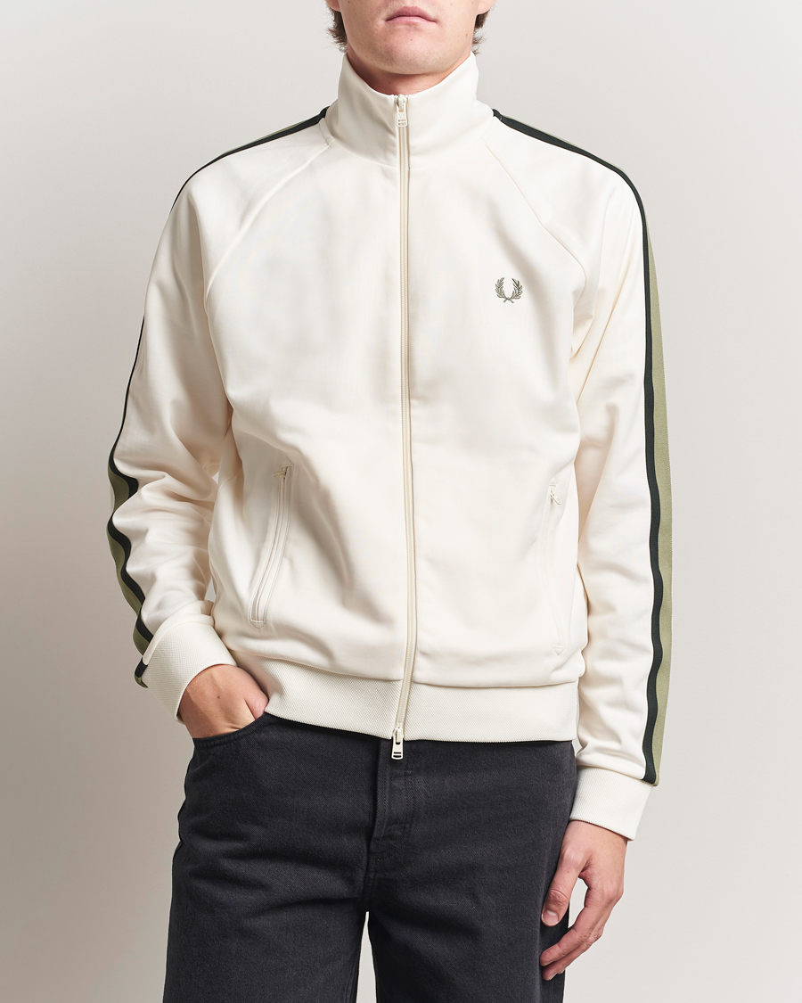 Herre | Gensere | Fred Perry | Two Colored Taped Track Jacket Light Ecru