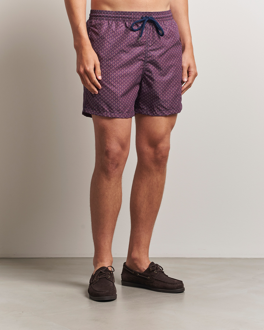 Herre | Badeshorts | Oscar Jacobson | Printed Swimshorts Red/Navy