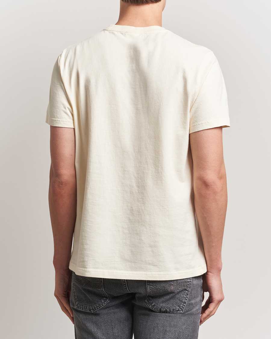 Herre | T-Shirts | Nudie Jeans | Roy Frown T-Shirt Ecru