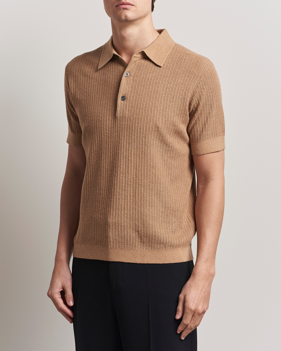 Herre | Gensere | A Day's March | Aspen Structure Short Sleeve Polo Camel
