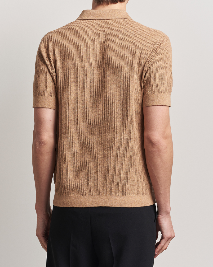 Herre | Gensere | A Day's March | Aspen Structure Short Sleeve Polo Camel