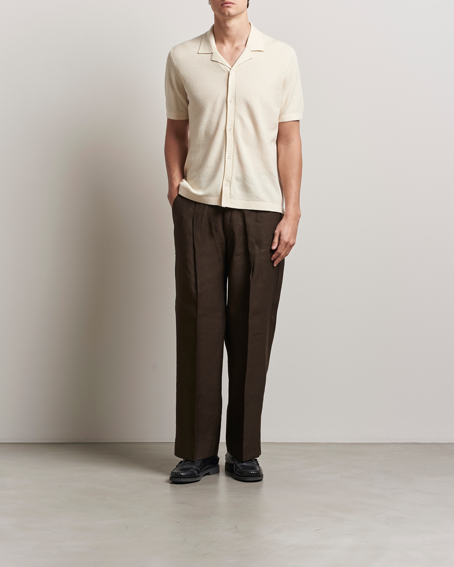 Herre | Gensere | A Day's March | Yamu Structure Short Sleeve Off White