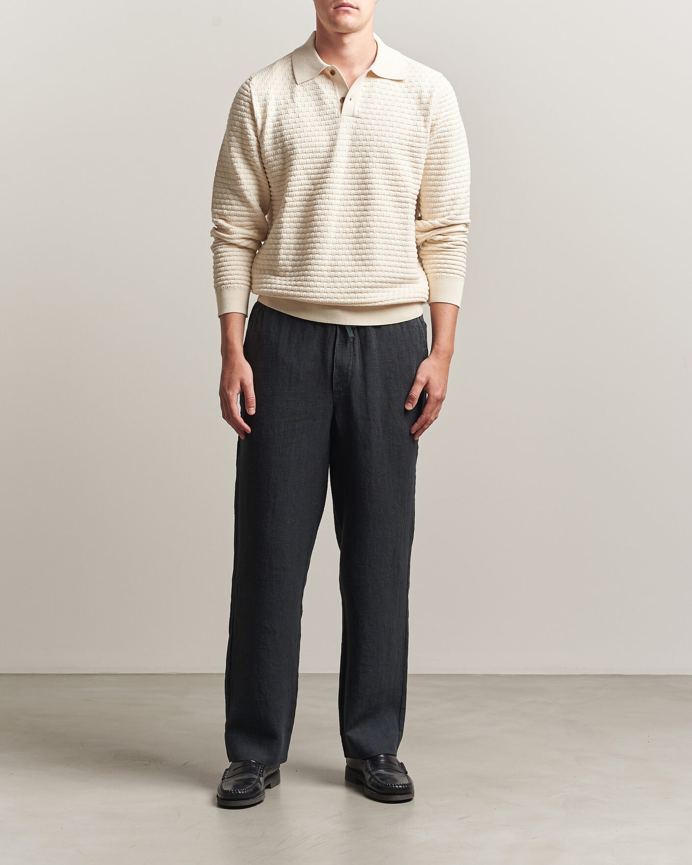 Herre | Bukser | A Day's March | Tamiat Linen Drawstring Trousers Black