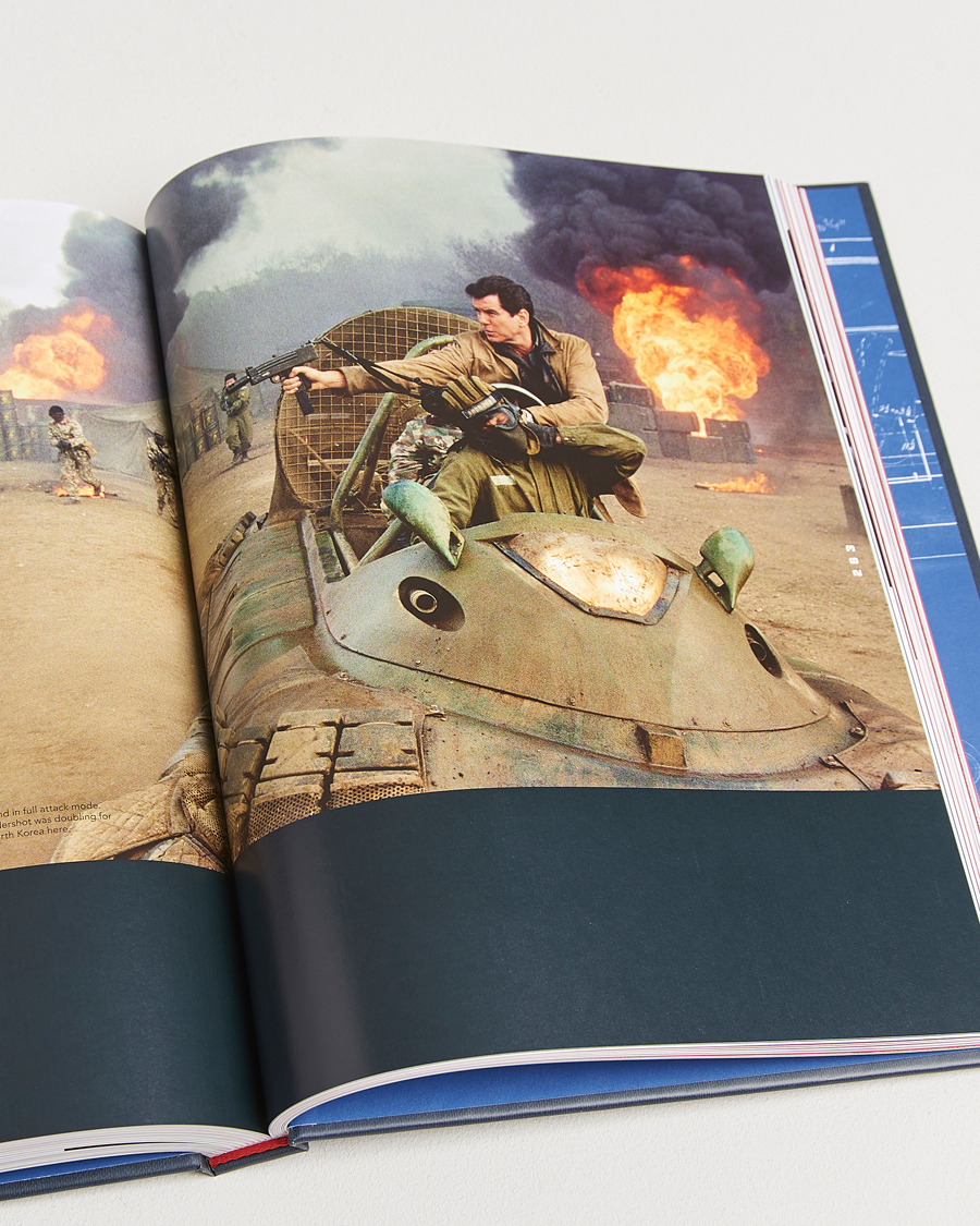 Herre | Bøker | New Mags | Bond Cars Book