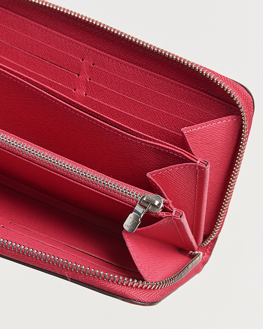 Herre | Pre-Owned & Vintage Bags | Louis Vuitton Pre-Owned | Zippy Wallet Epi Leather Pink