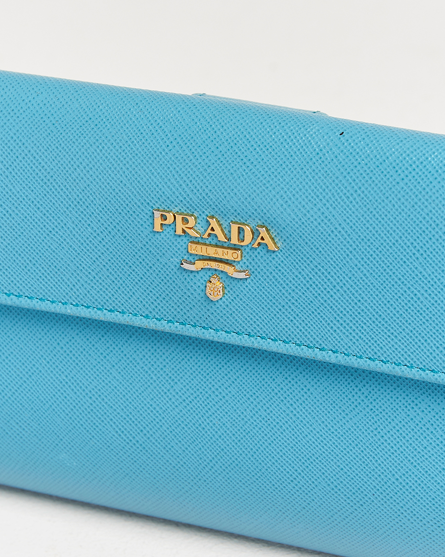 Herre | Pre-Owned & Vintage Bags | Prada Pre-Owned | Saffiano Leather Wallet Light Blue