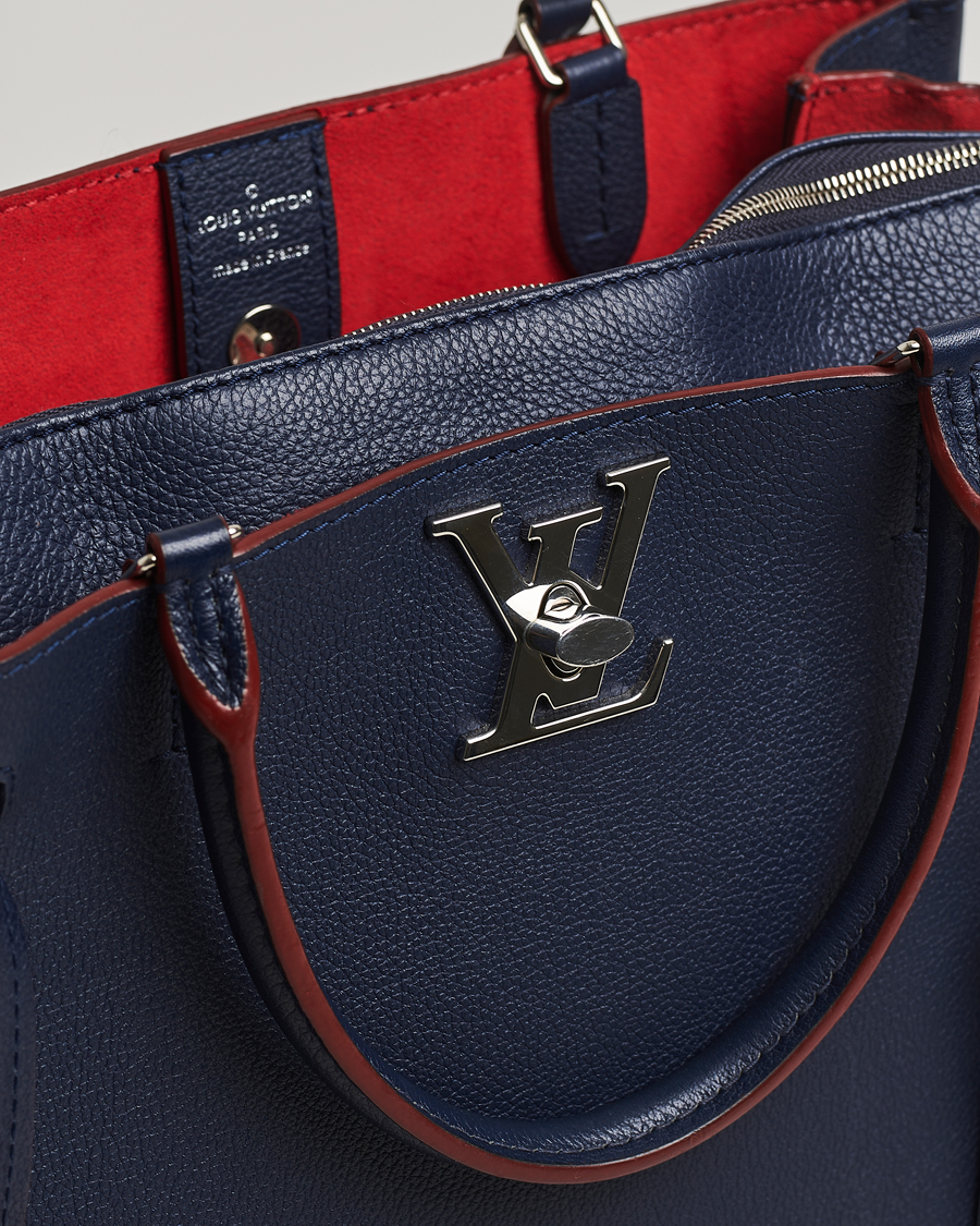 Herre | Gifts for Her | Louis Vuitton Pre-Owned | LockMeTo Handbag Calfskin Navy