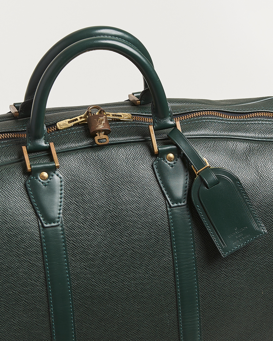 Herre | Pre-Owned & Vintage Bags | Louis Vuitton Pre-Owned | Taiga Kendall GM Weekend Bag Green