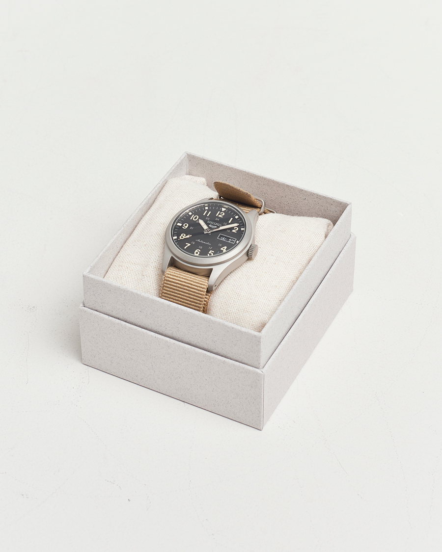 Herre | Seiko 5 Sports Automatic Nato 40mm Black Dial | Seiko | 5 Sports Automatic Nato 40mm Black Dial