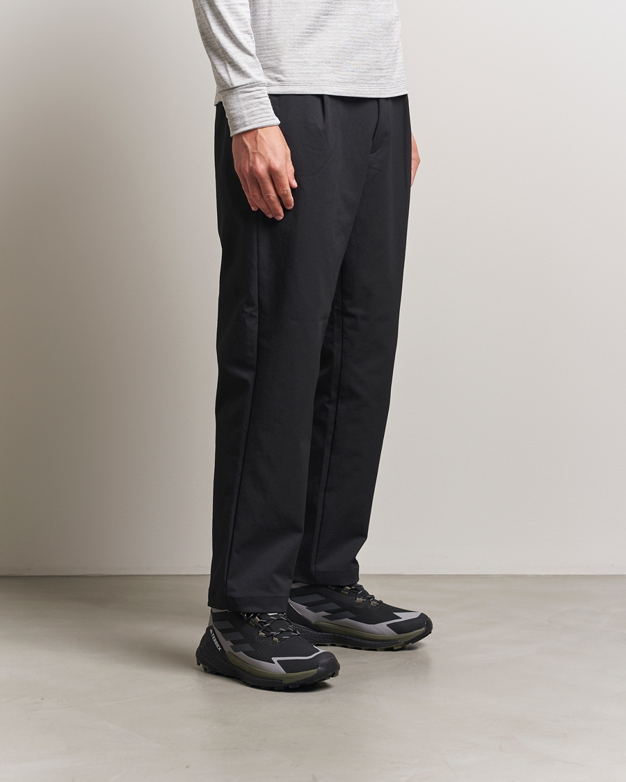 Herre | Sport | adidas Performance | Terrex Free Hiker 2 GTX Mid Boot Black/Carbon