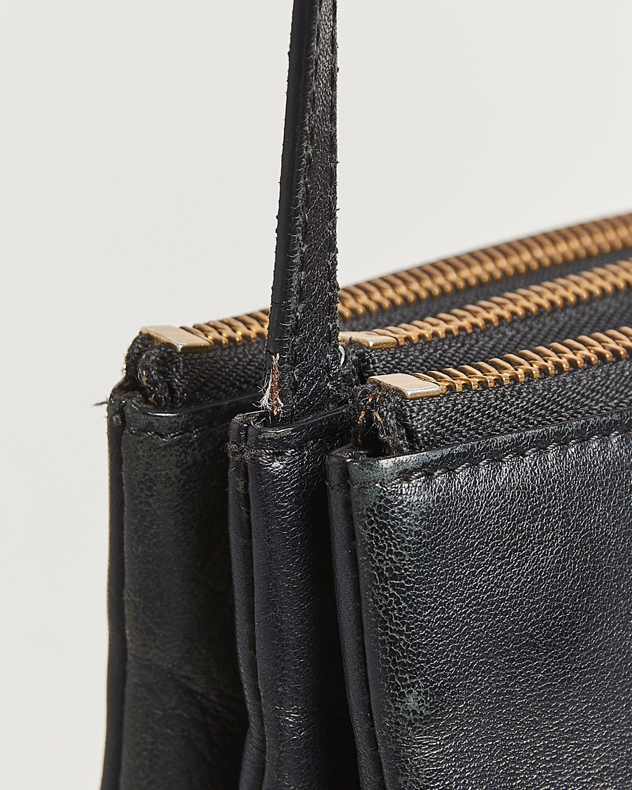 Herre | Gifts for Her | Celine Pre-Owned | Trio Bag Small Leather Black