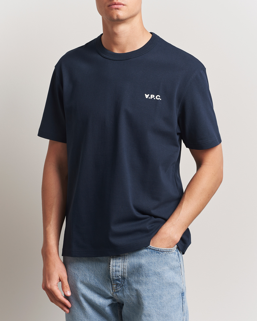 Herre | T-Shirts | A.P.C. | Boxy Fit Petit VPC T-Shirt Dark Navy/Ecru