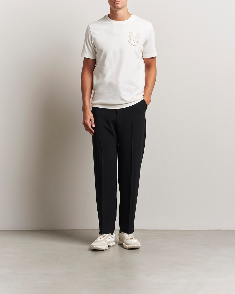 Herre | T-Shirts | Moncler | Embossed Logo T-Shirt Off White